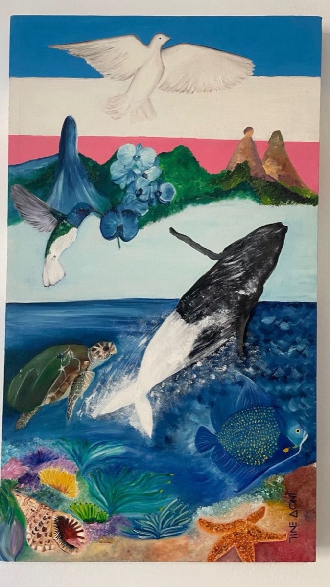 Pintura "Ícones Capixabas I": pomba, orquídeas, colibri, baleia jubarte e vida marinha sobre as cores da bandeira capixaba